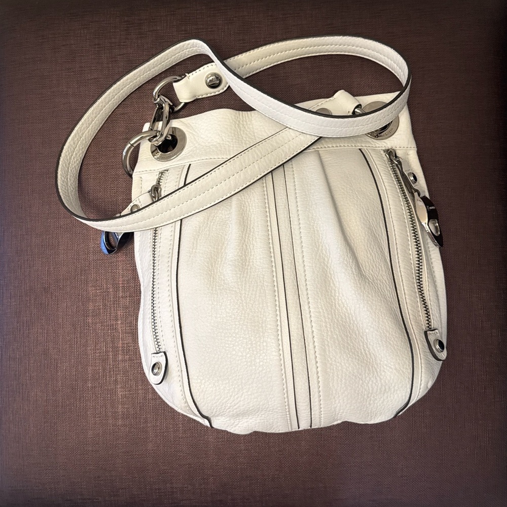 B Makowsky White Leather Crossbody Hobo Bag Silver Hardware